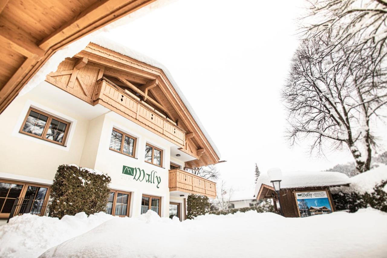 Ferienwohnungen "Zur Wally" Garmisch-Partenkirchen Eksteriør billede